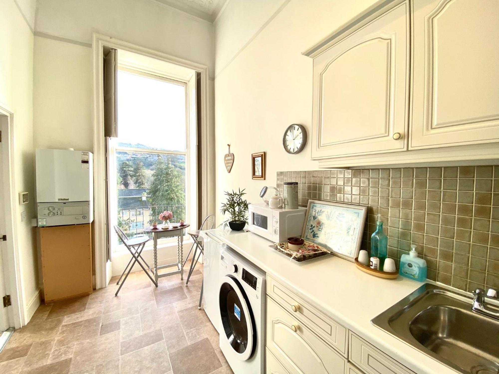 Grosvenor Apartments In Bath - Great For Families, Groups, Couples, 80 Sq M, Parking Buitenkant foto