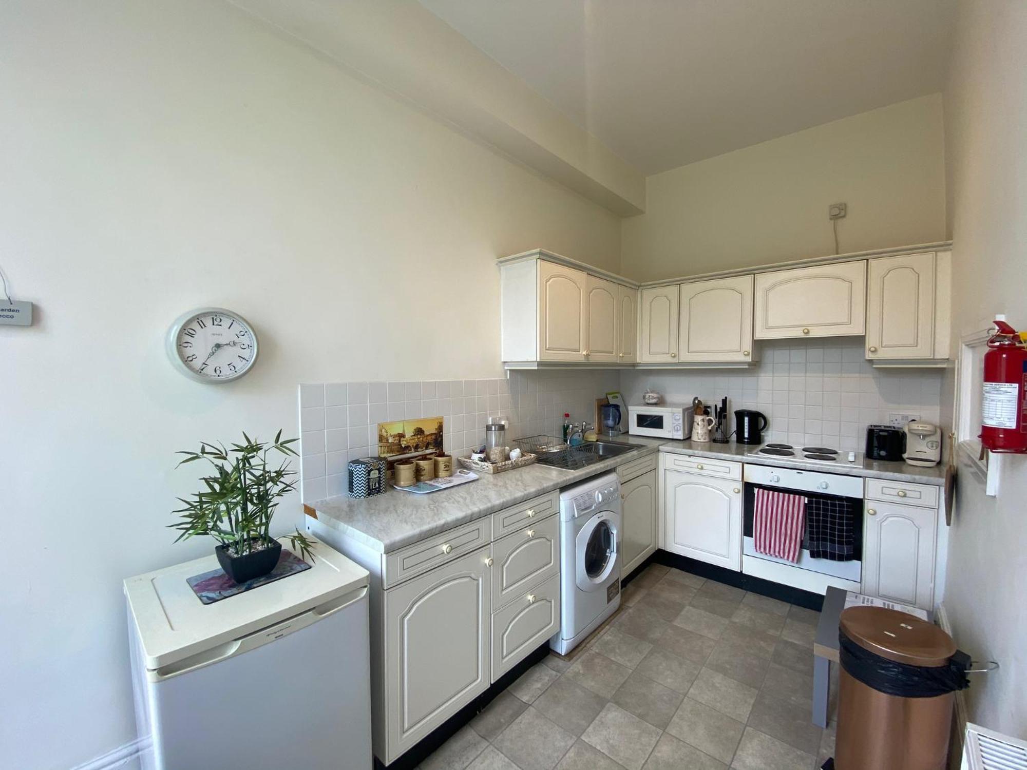 Grosvenor Apartments In Bath - Great For Families, Groups, Couples, 80 Sq M, Parking Buitenkant foto